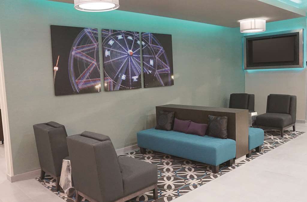 La Quinta By Wyndham Dallas Plano - The Colony Beltér fotó